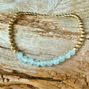 Handmade 14k gold filled bead stretch aquamarine bracelet